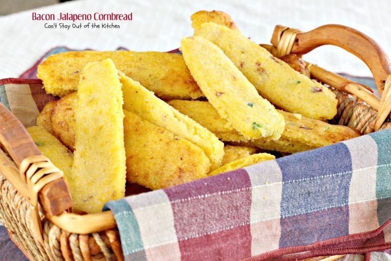 Bacon Jalapeno Cornbread Can't Stay Out of the Kitchen