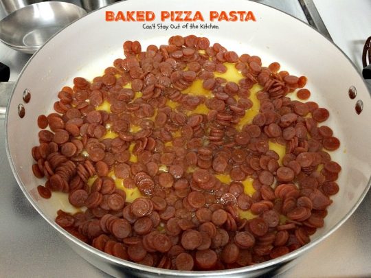 Baked Pizza Pasta | Can't Stay Out of the Kitchen | fabulous #pasta dish that's like eating #pizza in casserole form. #cheese #ItalianSausage #pepperoni