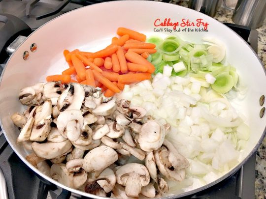 Cabbage Stir | Fry | Can't Stay Out of the Kitchen | this delicious #MeatlessMonday dish is filled with fresh veggies and herbs. Healthy, low calorie #clean-eating #glutenfree #vegan.