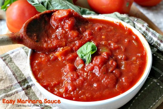 Easy Marinara Sauce | Can't Stay Out of the Kitchen | the most delicious homemade #marinarasauce. So quick and easy to make. Great with #pasta or #garlicbread. #Italian