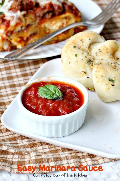 Easy Marinara Sauce | Can't Stay Out of the Kitchen | the most delicious homemade #marinarasauce. So quick and easy to make. Great with #pasta or #garlicbread. #Italian