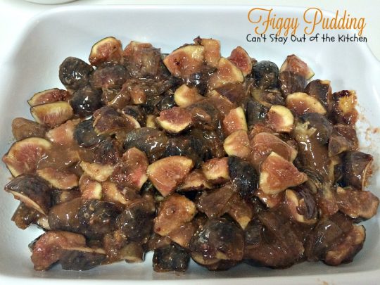 Figgy Pudding | Can't Stay Out of the Kitchen | celebrate the #holidays with this spectacular #dessert. #figs #cobbler