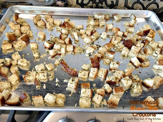 Homemade Gluten Free Croutons | Can't Stay Out of the Kitchen | these garlicky #croutons use #glutenfree bread, #Italianseasoning & parsley and are filled with flavor. So easy and delicious. Serve with your favorite #soup or #salad.