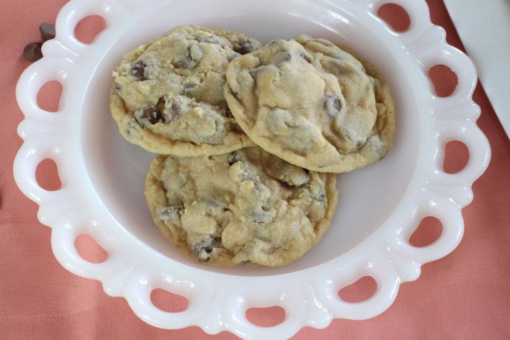 Mrs Fields Chocolate Chip Cookie Copycat Recipe Cant Stay Out Of