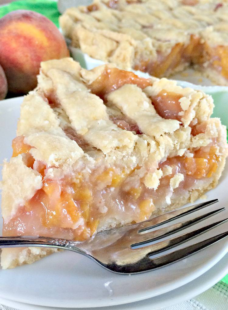 Mom's Peach Pie - Can't Stay Out of the Kitchen