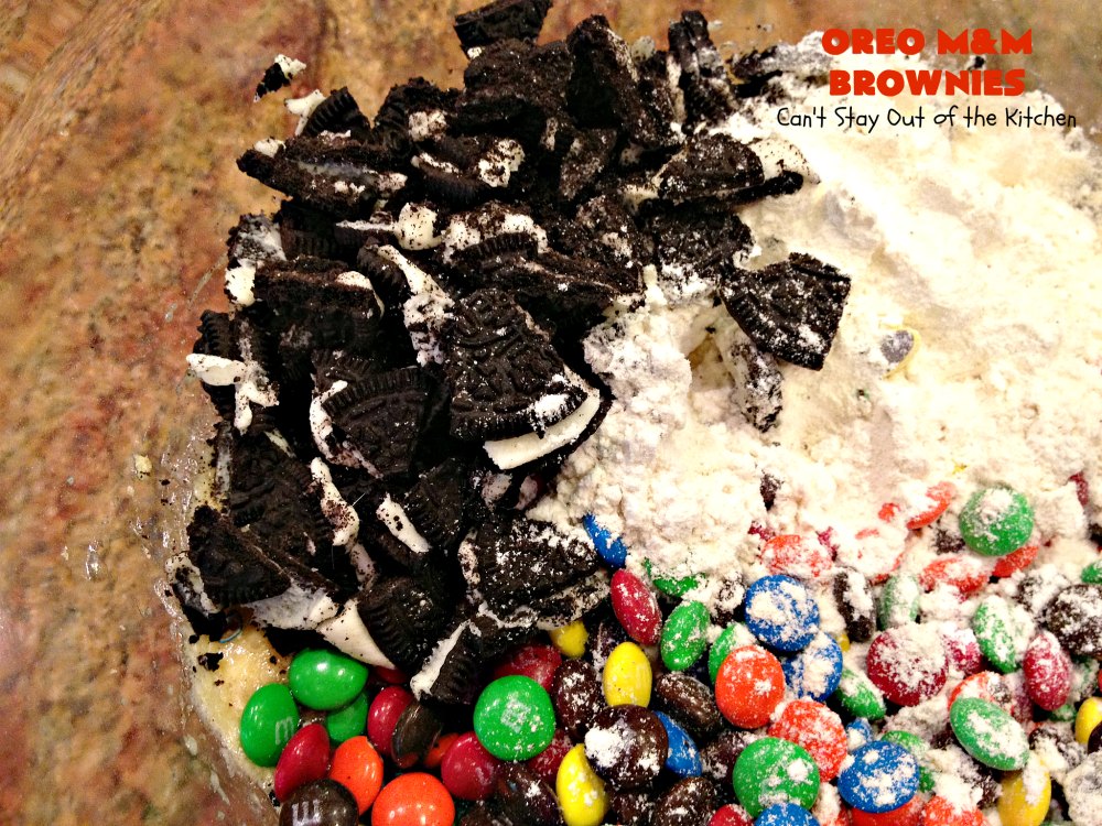 Oreo M&M Brownies – Can't Stay Out of the Kitchen