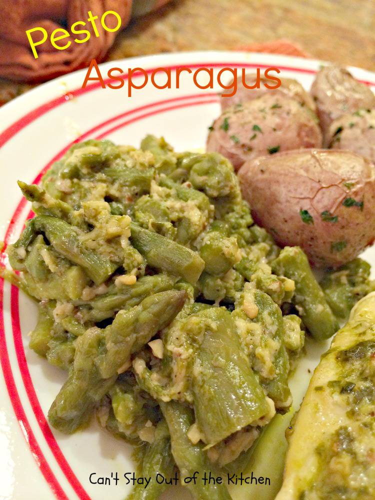 Pesto Asparagus Can't Stay Out of the Kitchen