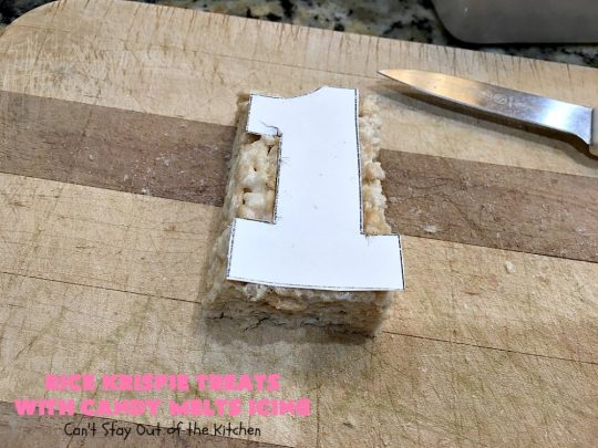 Rice Krispie Treats with Candy Melts Icing | Can't Stay Out of the Kitchen | these delicious #treats are perfect for birthdays, potlucks or #tailgating parties. Everyone loves this #dessert, especially with the icing. #RiceKrispies #RiceKrispieTreats #RiceKrispiesCereal #RiceKrispieTreatsWithCandyMeltIcing #cookie #brownie #RiceKrispieDessert #CandyMelts 