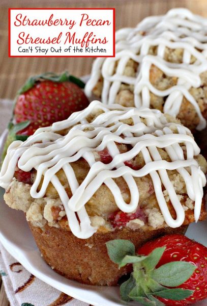 Strawberry Pecan Streusel Muffins - IMG_8554