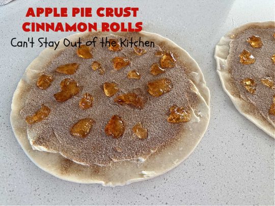 Apple Pie Crust Cinnamon Rolls | Can't Stay Out of the Kitchen | these fantastic #CinnamonRolls are made with #PieCrust & use only 5 ingredients! So easy & delicious. Terrific #brunch or #breakfast treat, but also great for #tailgating parties & potlucks as a #dessert. #AppleJelly #cinnamon #PieCrustCinnamonRolls #apples #5IngredientRecipe #ApplePieCrustCinnamonRolls