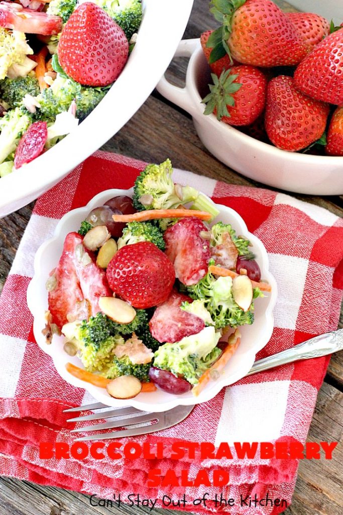 Broccoli Strawberry Salad | Can't Stay Out of the Kitchen | this delicious #broccoli #salad is perfect for #Thanksgiving or #Christmas menus. It's also healthy, #glutenfree & uses uncured, nitrate-free #bacon to give it some punch! #strawberries #grapes
