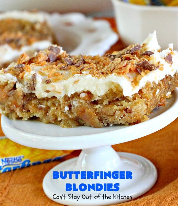 Butterfinger Blondies Cant Stay Out Of The Kitchen 8629