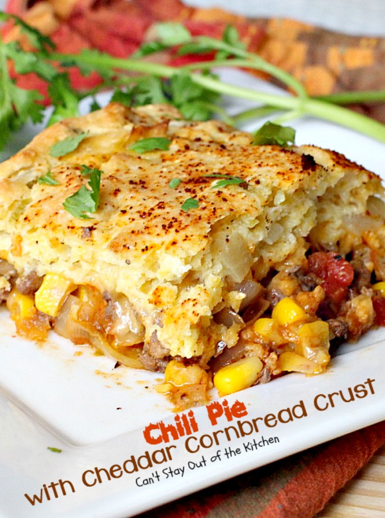 Chili Pie with Cheddar Cornbread Crust | Can't Stay Out of the Kitchen | fabulous "Tex-Mex #maindish that's like eating #chili and #cornbread together in #casserole form. It's absolutely wonderful. #glutenfree