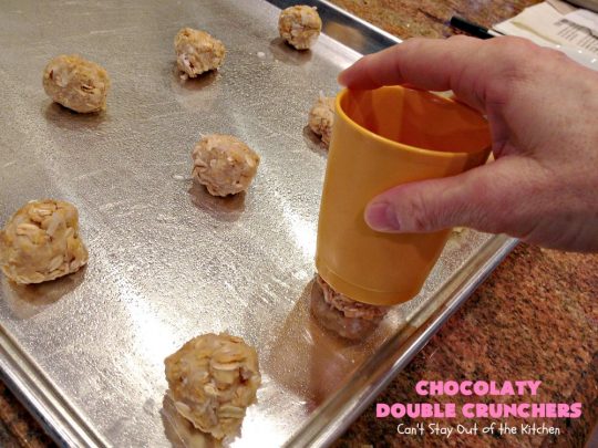 Chocolaty Double Crunchers | Can't Stay Out of the Kitchen | this scrumptious #cookie #recipe is to die for! The cookies contain #oatmeal, #CornFlakes & #coconut. The #chocolate frosting is made from #ChocolateChips & #CreamCheese. Absolutely mouthwatering #dessert for #tailgating, potlucks or #ChristmasCookieExchanges. #ChocolateDessert #WhoopiePie #OatmealWhoopiePie#ChocolatyDoubleCrunchers #SandwichCookie #OatmealSandwichCookie