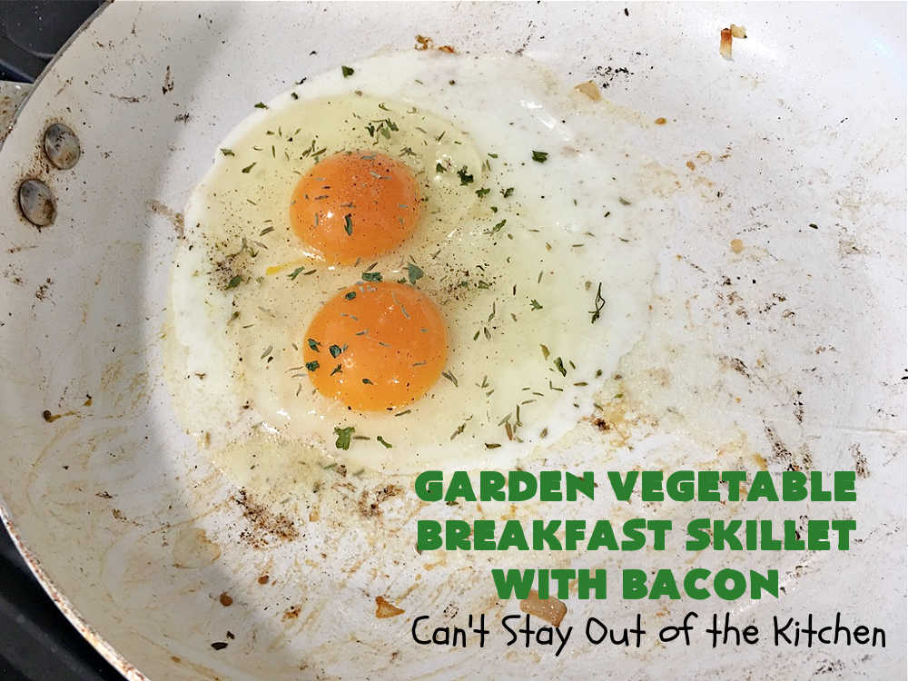 Garden Vegetable Breakfast Skillet With Bacon – Can't Stay Out of