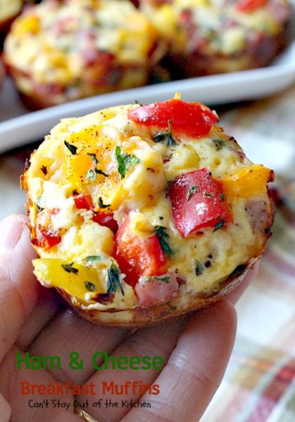 Ham and Cheese Breakfast Muffins | Can't Stay Out of the Kitchen | these #breakfast #muffins are so scrumptious. They're great for on-the-go breakfasts, too. #ham #eggs #cheese #hashbrowns #glutenfree