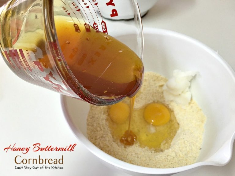 Honey Buttermilk Cornbread – Can't Stay Out Of The Kitchen