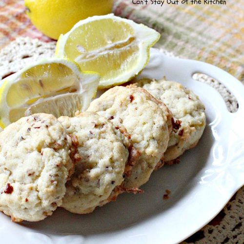 Lemon Coconut Pecan Cookies | Can't Stay Out of the Kitchen
