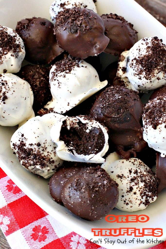 Oreo Truffles | Can't Stay Out of the Kitchen | Oh my gosh, heavenly doesn't begin to describe these amazing #truffles. Made with #Oreos, #creamcheese & #chocolate & vanilla bark. Fabulous for any party. #dessert