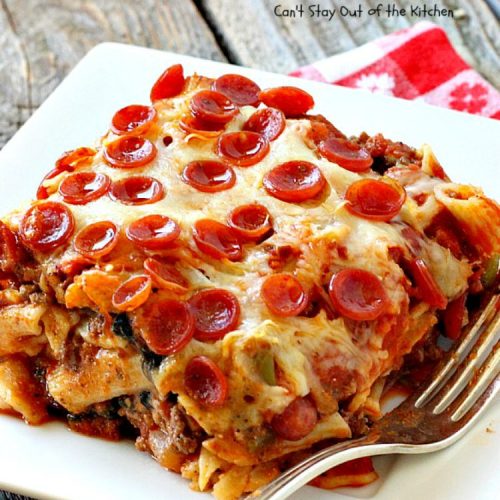 Pepperoni Penne Casserole | Can't Stay Out of the Kitchen | this terrific #pasta dish includes 3 cheeses, #spinach, #pepperoni & #glutenfree #pasta. Amazing flavors. #beef