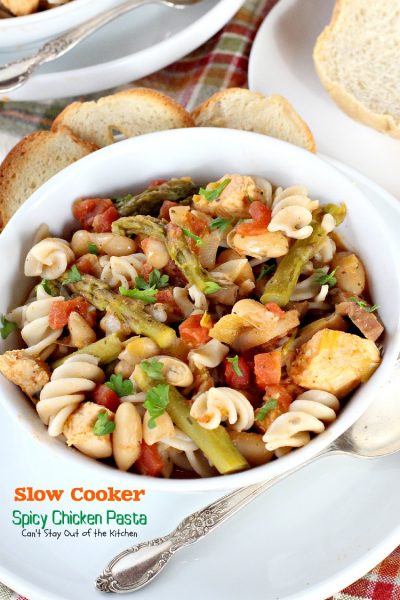 Slow Cooker Spicy Chicken Pasta | Can't Stay Out of the Kitchen | wonderful #Tex-Mex flavors are added to this #chicken and #pasta dish. #glutenfree #asparagus #cannellinibeans