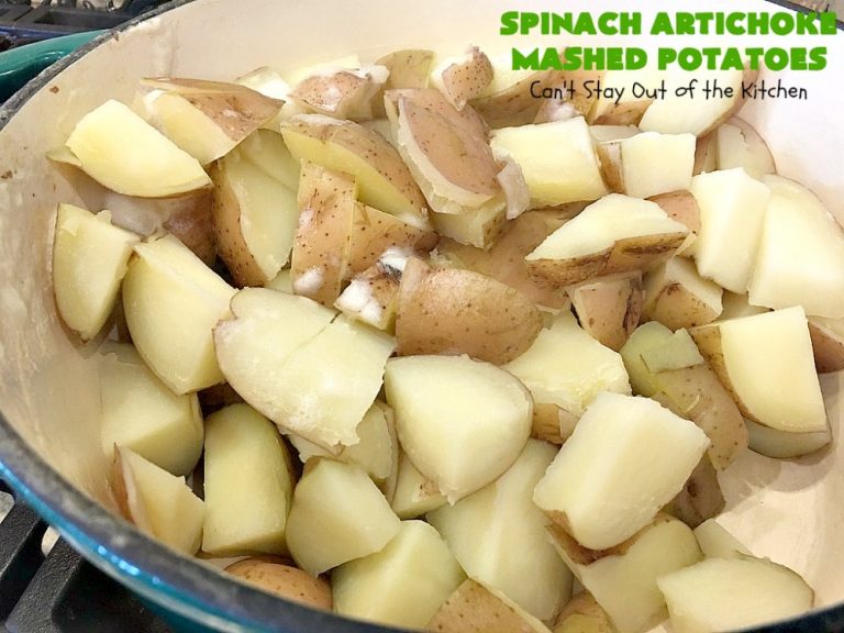 Spinach Artichoke Mashed Potatoes Can't Stay Out of the Kitchen