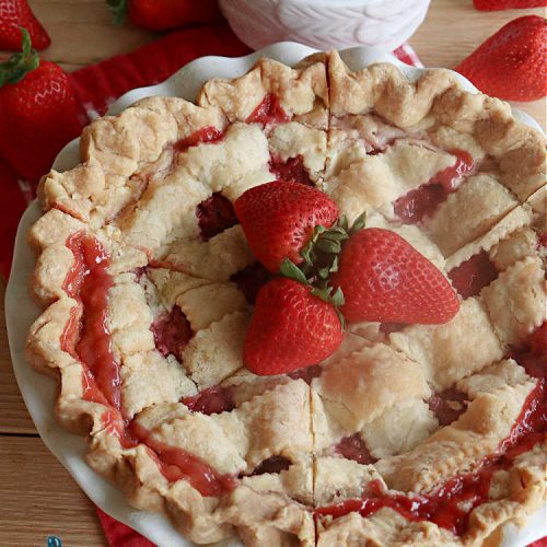 Strawberry Pie | Can't Stay Out of the Kitchen | This old-fashioned #vintage #recipe for #StrawberryFruitPie can't be beat! It uses a #HomemadePieCrust so the #PieCrust is flaky & delicious. If you enjoy #strawberries, you'll love this fantastic #StrawberryDessert. #pie #fruit #StrawberryPie