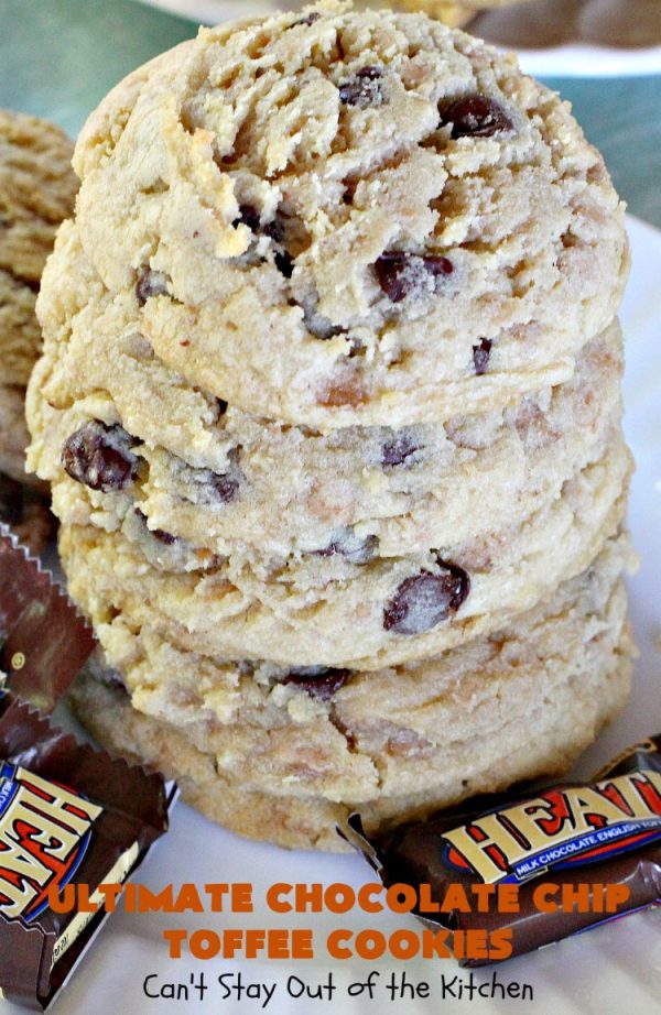 Ultimate Chocolate Chip Toffee Cookies Can't Stay Out of the Kitchen